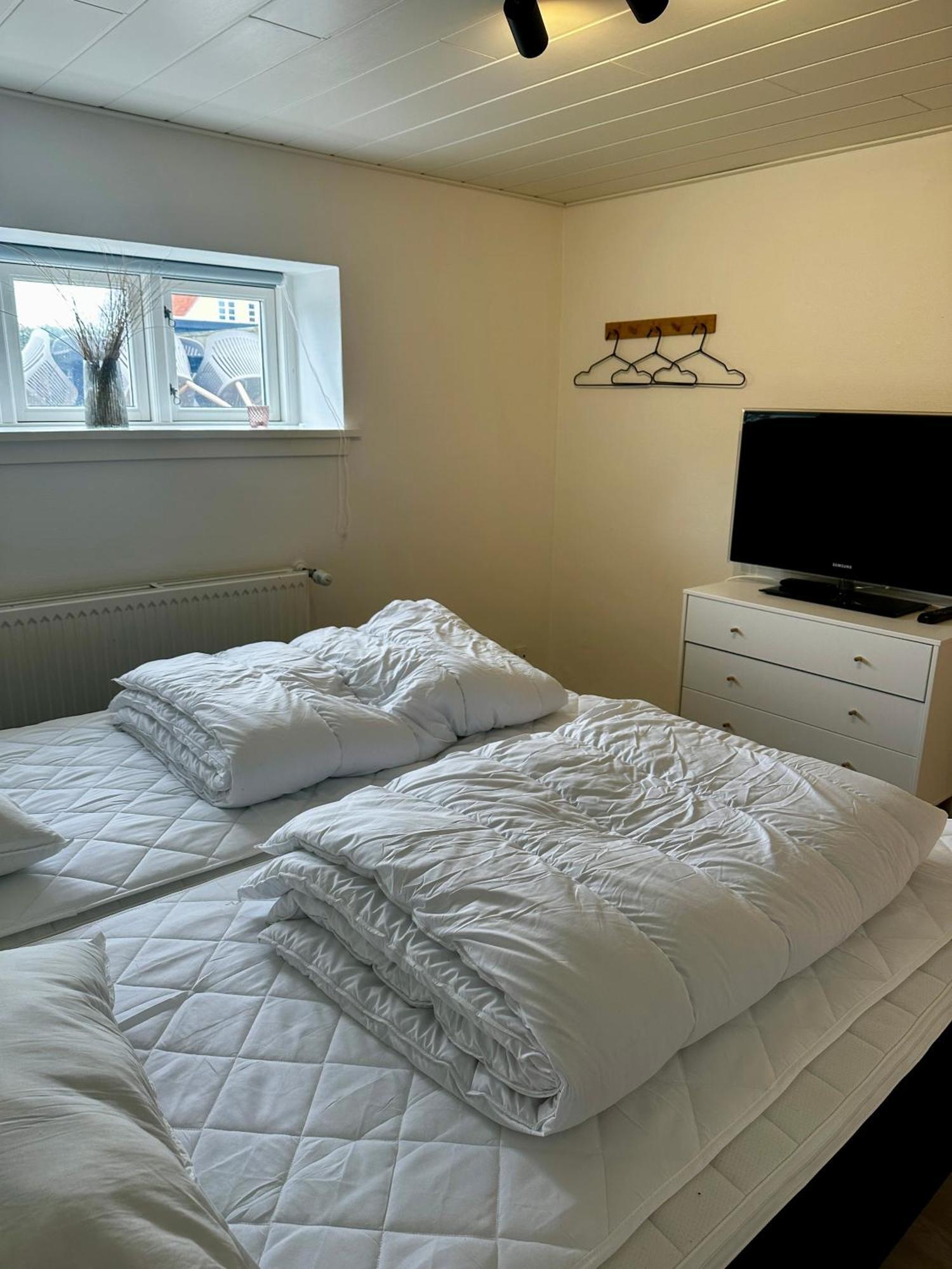 Skon Lejlighed Med Egen Terrasse Og Have Taet Pa Centrum I Skagen Luaran gambar